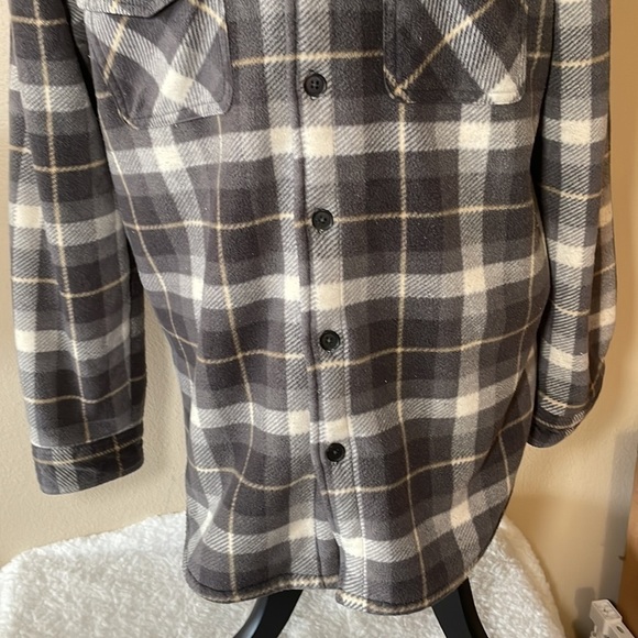 FREEDOM Foundry Faux Fur Lined Flannel Size Large - Picture 3 of 13